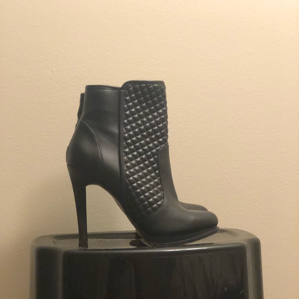 Black patent leather